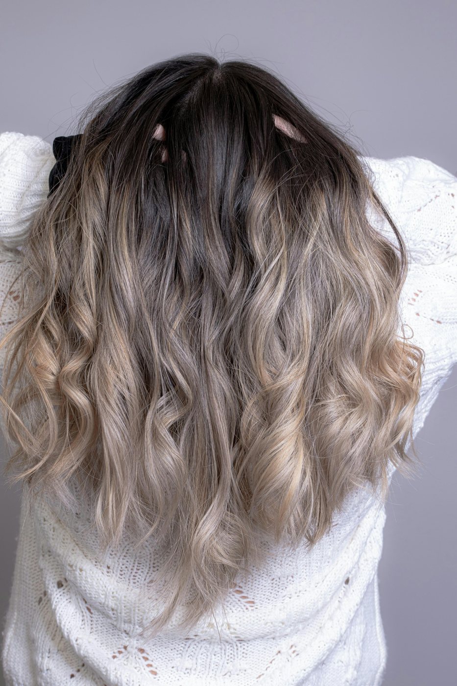 Long wavy balayage hair